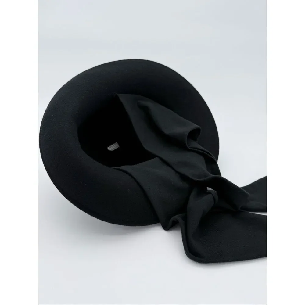 Vintage Black Wool Cloche Hat w/ Back Ribbon Ties | 1990s Y2K Women’s Felt Hat - Picture 2 of 11